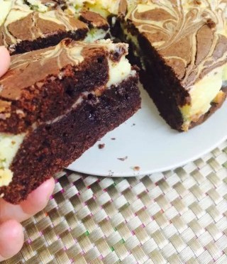 Cheese Swirl Brownie