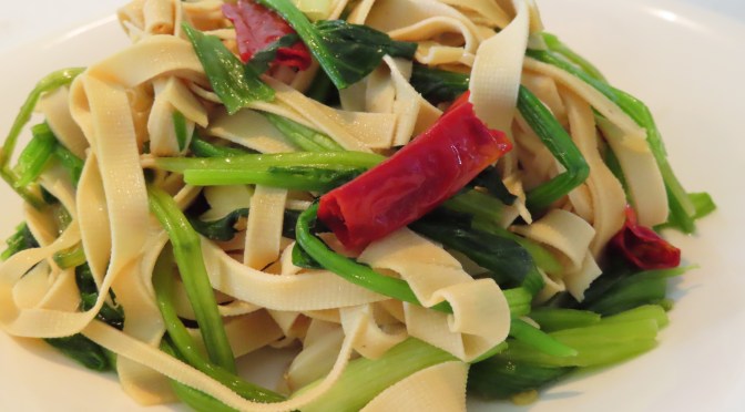 Vegan Stir-fry (Thin Tofu Sheet & Spinach)